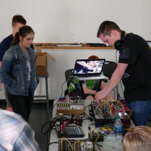 Electronic Music Production STEM Camp | Lewis Center, OH | July 29 – Aug 2​ | Afternoon Camp: 1 PM – 4 PM | Grades 9-12